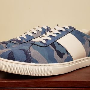 Blue Camouflage Shoes Mens size 11